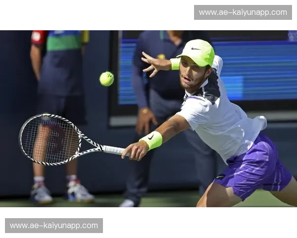 美网半场精彩集锦:见证网球传奇的璀璨瞬间 美网半场精彩集锦:见证网球传奇的璀璨瞬间