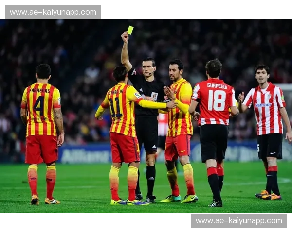 圣马梅斯的呐喊与红蓝荣耀：当毕尔巴鄂遇上巴塞罗那，是一场灵魂与艺术的巅峰对决